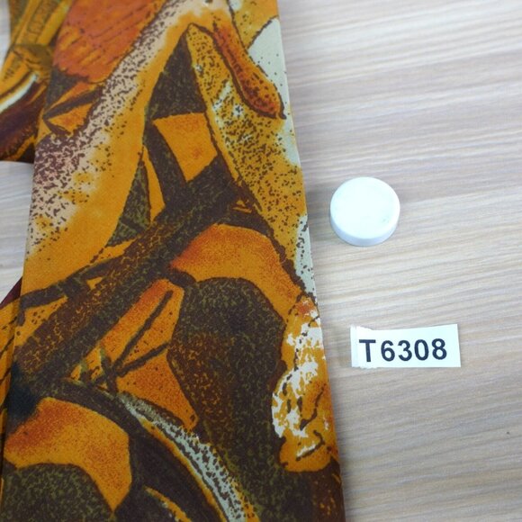 VINTAGE Guy Laroche Neck Tie Men Brown Paris Monsieur Silk Animal Duck Retro USA - Picture 9 of 9